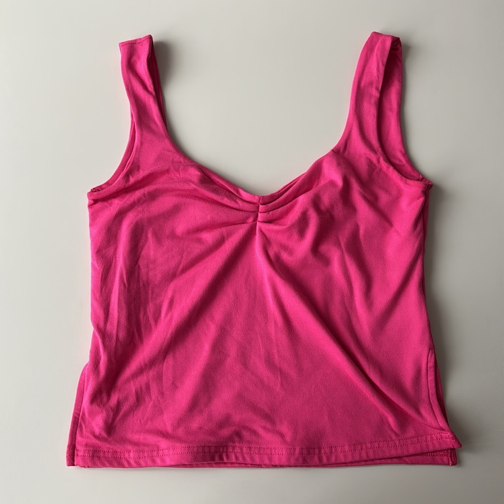 Sleeveless Strappy Crop Sweetheart Tank Top